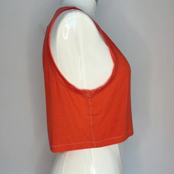 Poppy Pink Cropped Ribbed Tank Top - Picture 5 of 9